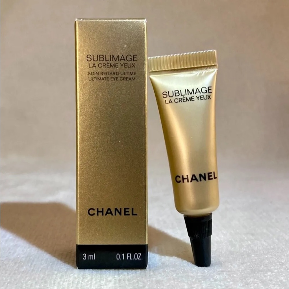 Authentic 4 piece bundle Chanel la crème 3.ml & 5.ml💕💕